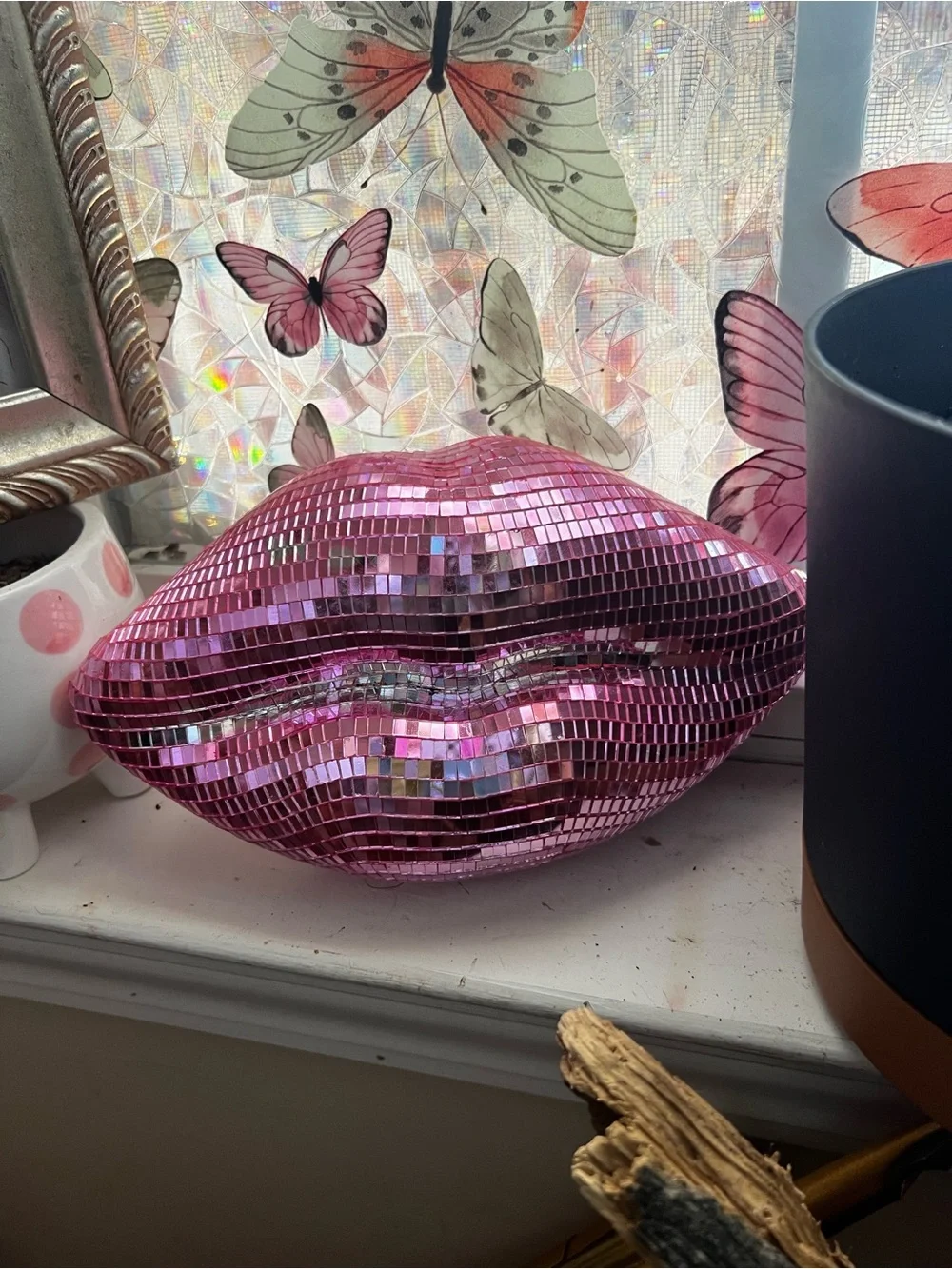Gold Cloud Wall Shelves + butterfly art + disco lips